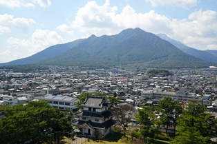 140321_A_view_from_Shimabara_Castle_Shimabara_Nagasaki_pref_Japan01s3.jpg