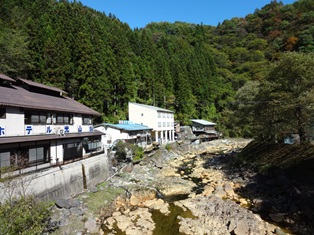 Shiriyaki_Onsen_04.jpg